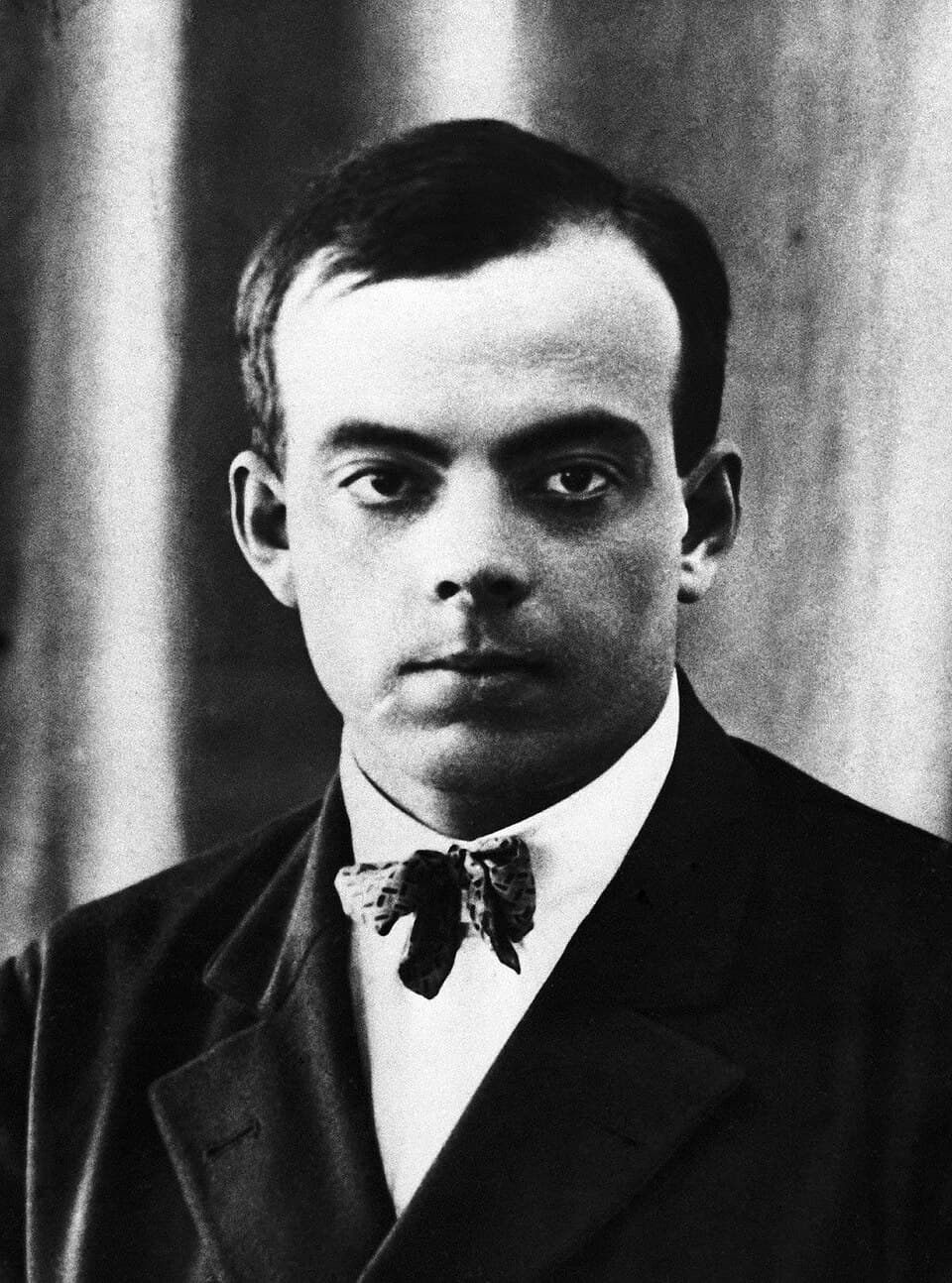 Portrait of Antoine de Saint-Exupéry
